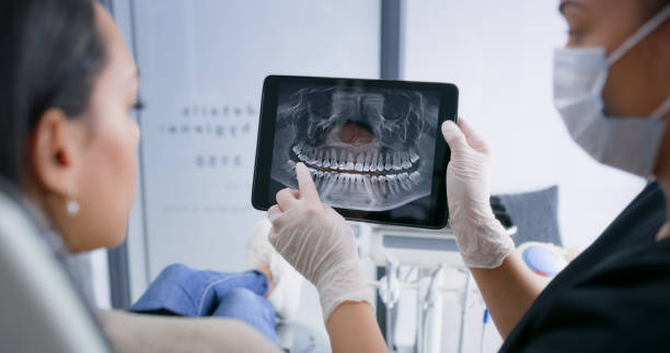 Licensed Tooth Extraction service in Calabasas, CA - Smile Center Dentistry